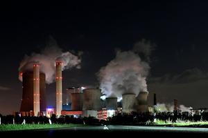 Bruinkoolindustrie in Bergheim. beeld EPA