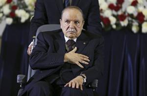 Bouteflika, bij de aanvaarding van zijn vierde mandaat in 2014. beeld EPA, Mohamed Messara