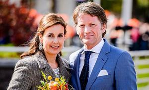 Prins Pieter-Christiaan en zijn vrouw, prinses Anita, tijdens koningsdag 2016 in Zwolle. beeld ANP