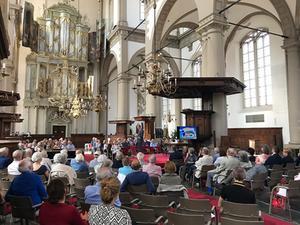 Interieur en orgel van de Westerkerk in Amsterdam. Foto: symposium ter gelegenheid van het afscheid van ds. Fokkelien Oosterwijk in mei 2018. beeld RD