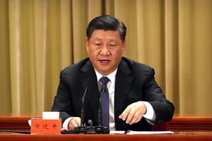 Rob de Wijk betoogt dat de Chinese president Xi Jinping al in 2017 een duidelijke route heeft uitgestippeld met als doel dat, als de Volksrepubliek in 2049 haar honderdste verjaardag viert, zijn land dan de leider van de wereld is. beeld EPA, Mark Schiefelbein