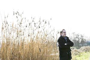 Nels Fahner schreef een boek over eenzaamheid en leerde daarbij het nodig over zichzelf: „Eenzaamheid ontstaat vaak als levenspatronen veranderen.”  beeld RD, Anton Dommerholt​