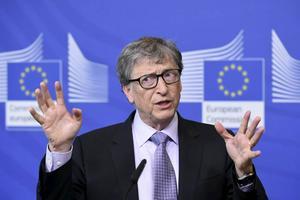 „Volgens de Canadese journalist Malcolm Gladwell is het succes van Bill Gates vooral het resultaat van een reeks omstandigheden die hij zelf niet kon bepalen.” Foto: Bill Gates tijdens een EU-persconferentie in Brussel. beeld AFP, John Thys