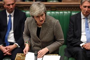 Premier May in het Britse Lagerhuis. beeld AFP, Jessica Taylor