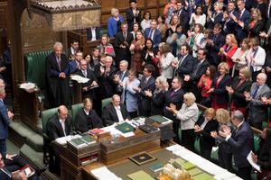 Lagerhuisvoorzitter Bercow kreeg maandag vooral applaus van de oppositie. Hij treedt terug als ”Speaker” van het Lagerhuis.  beeld AFP, Jessica Taylor