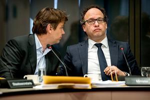 Minister Koolmees (R). beeld ANP