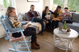 In de gereformeerde gezindte wordt meer gepraat tussen ouders en kinderen en vroeger, zo blijkt uit onderzoek van het RD. beeld Dirk-Jan Gjeltema