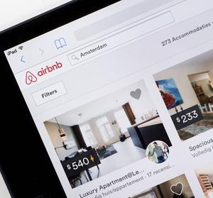 Steeds vaker verhuur via Airbnb.  beeld ANP, Remko de Waal
