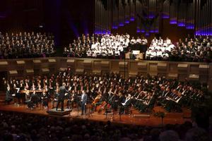 Het Hollands Jongeren Koor tijdens een uitvoering in de Doelen in Rotterdam. beeld HJK, Cees van der Steldt