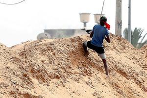 Gevechten ten zuiden van Tripoli. beeld AFP