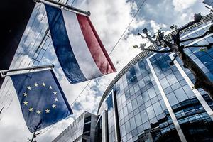 ChristenUnie-SGP staat voor een Nederlandse aanpak waar het kán, een Europese aanpak waar het móet. Foto: hoofdkantoor van de Europese Commissie in Brussel. beeld ANP, Jonas Roosens
