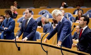 „Zelfs in onze Lage Landen zie je links en rechts politici die ons verlossing beloven, een herstel van tijden van weleer, een terugkeer naar het verloren paradijs.”  beeld ANP, Koen van Weel
