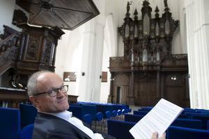 De Fries Liuwe Tamminga woont sinds 1982 in de Italiaanse stad Bologna. „Ik ben organist van het mooiste orgel van Italië. Afgelopen week werkte hij in de Der Aa-kerk in Groningen (foto) mee aan een vesper. beeld Duncan Wijting