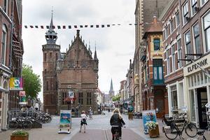 Een initiatiefvoorstel van een werkgroep van de gemeenteraad van Kampen maakt opening van supermarkten op zondag mogelijk tussen 12.00 en 18.00 uur. beeld RD, Anton Dommerholt