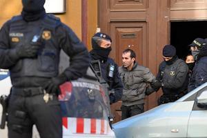 Arrestatie in Barcelona. beeld AFP