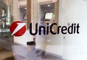 De Italiaanse bank UniCredit zegt geen vertrouwen meer te hebben in de sociale media van Facebook.  beeld EPA, Mattia Sedda