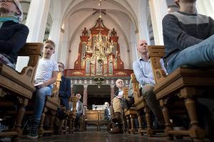 Zo'n 250 organisten met aanhang woonden zaterdag de zeventiende landelijke orgel- en samenzangdag van de VOGG bij, in de Utrechtse Jacobikerk. beeld Erik Kottier