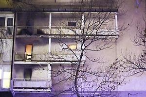 Brand in theologische faculteit Boedapest. beeld Kalocsai Richárd, borítókép: Mihádák Zoltán/MTI