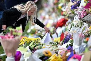 Bloemen na de aanslag. beeld AFP