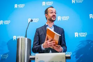 Minister Wiebes tijdens de presentatie van het ontwerp-klimaatakkoord. beeld ANP