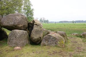 Het beschadigde hunebed bij Eext. beeld ANP