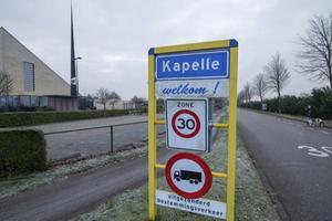De Petrakerk van de gereformeerde gemeente telt ruim 1500 leden. Het gebouw ligt aan de rand van het dorp. beeld Dirk Jan Gjeltema