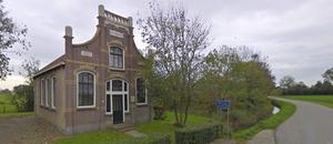 Evangelisatiepunt Rehoboth in het Friese Peins wordt verkocht. beeld Google Streetview
