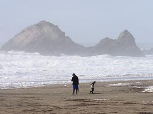 Mijn druppeltje doet ertoe met het oog op schone oceanen. Foto: Oceaanstrand bij Californië. beeld EPA, John G. Mabanglo