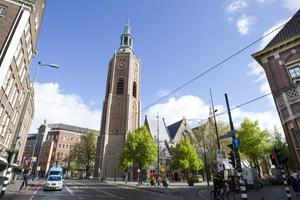 De Grote of Sint-Jacobskerk behoort, met het Binnenhof, tot de oudste gebouwen van de binnenstad van Den Haag. beeld RD, Anton Dommerholt