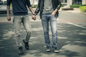 „Activisten uit de LHBT-gemeenschap zullen niet rusten voordat de christelijke, afwijzende houding tegenover homoseksualiteit en genderneutraliteit zal zijn overwonnen en ieder mens ieder ander mens, hoe geaard ook, als gewoon een andere, gelijkwaardige mogelijkheid erkent.” beeld iStock