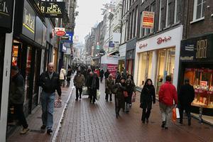 Kalverstraat in Amsterdam. beeld RD, Anton Dommerholt
