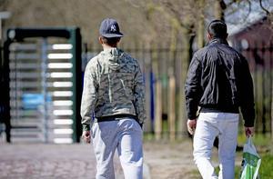 „In azc’s komen steeds nieuwe mensen binnen uit allerlei culturen. Problemen die daarmee gepaard gaan, dring je niet zomaar terug.” beeld ANP, Robin Utrecht