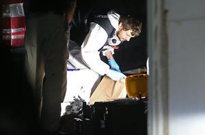 Forensisch onderzoek bij het Saudische consulaat in Istanbul. beeld EPA