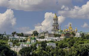 Het eeuwenoude Holenklooster van Kiev, de zetel van de Russisch-Orthodoxe Kerk in Oekraïne. beeld Wikipedia