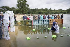 De kerk Bron van Leven in het Russische Tambov doopte altijd in de rivier die door de stad stroomt. Dit jaar verbood de overheid dat. beeld RD
