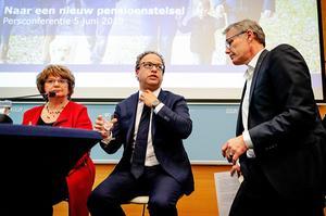 Presentatie pensioenakkoord. beeld ANP, Robin van Lonkhuijsen