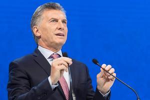 De huidige president Mauricio Macro leed bij een onofficiële voorronde voor de presidentenverkiezingen een zware nederlaag. beeld EPA