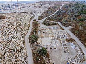 Bij Beit Shemesh in Midden-Israël zijn overblijfselen ontdekt van een Byzantijnse kerk uit de zesde eeuw. beeld Assaf Peretz, Israëlische Oudheidkundige Dienst