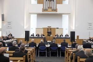 De synode vergaderde donderdag onder meer over het rapport van de Cursus Godsdienstonderwijs. beeld RD, Anton Dommerholt