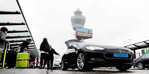 Een taxi op Schiphol. beeld ANP