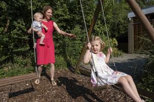 De Bruin woont sinds 2008 in Groot-Brittannië. Ze trouwde er met een Fransman en kreeg twee kinderen. De brexit brengt haar niet terug naar Nederland. „Stiekem hoop ik wel dat die hele brexit niet doorgaat.” beeld Dirk Jan Gjeltema