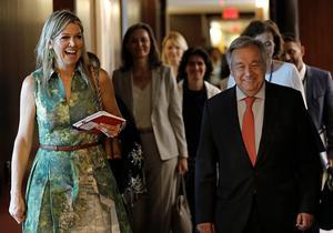 Koningin Máxima is deze week naar New York gereisd om het tienjarig bestaan van haar VN-taak te bespreken met António Guterres (R), secretaris-generaal van de Verenigde Naties. beeld EPA