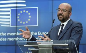 De EU-leiders raakten het eens over een herstelfond van 540 miljard, maakte de voorzitter van de Europese Raad bekend op 24 april. beeld EPA, Oliver Hoslet