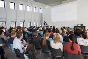 Studenten van de Gereformeerde Gemeenten waren zaterdag in Gouda bijeen tijdens een zomerconferentie.  beeld Martin Droog