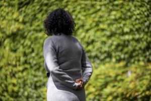 Marta (50) werkt inmiddels in de schoonmaak, maar ooit wil ze in de ouderenzorg aan de slag. beeld Roel Dijkstra Fotografie