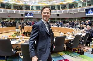 „De overheid en de staat scheppen de mogelijkheid om onze existentiële afhankelijkheid van anderen op vreedzame wijze te realiseren.” Foto: Premier Rutte tijdens een EU-top van regeringsleiders in Brussel. beeld ANP, Jonas Roosens