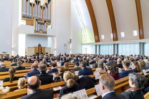 Het deputaatschap voor Israël organiseerde zaterdag een themabijeenkomst in het gebouw van de gereformeerde gemeente van Gouda. Sprekers waren onder meer ds. W. Silfhout en ds. D. de Wit. beeld Cees van der Wal