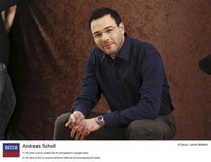 Countertenor Andreas Scholl. „Als ik mijn collega-musici weer zie en ik begin te zingen, dan besef ik: dit is toch wel het allerbeste dat er bestaat.” beeld Decca