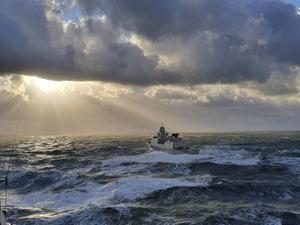 Het Nederlandse fregat De Ruyter is onderweg naar Straat van Hormuz voor een Europese waarnemingsmissie. beeld kapitein ter zee Sebo Hofkamp
