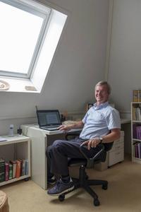 Op de werkplek. Sjaak Verboom